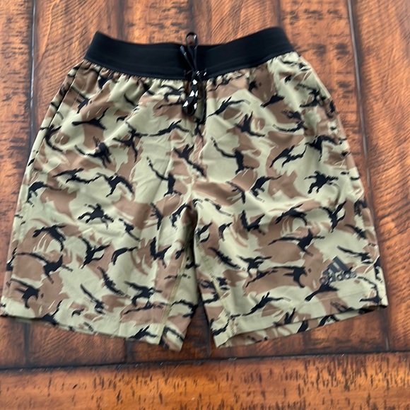 Adidas athletic shorts size small - Picture 1 of 3